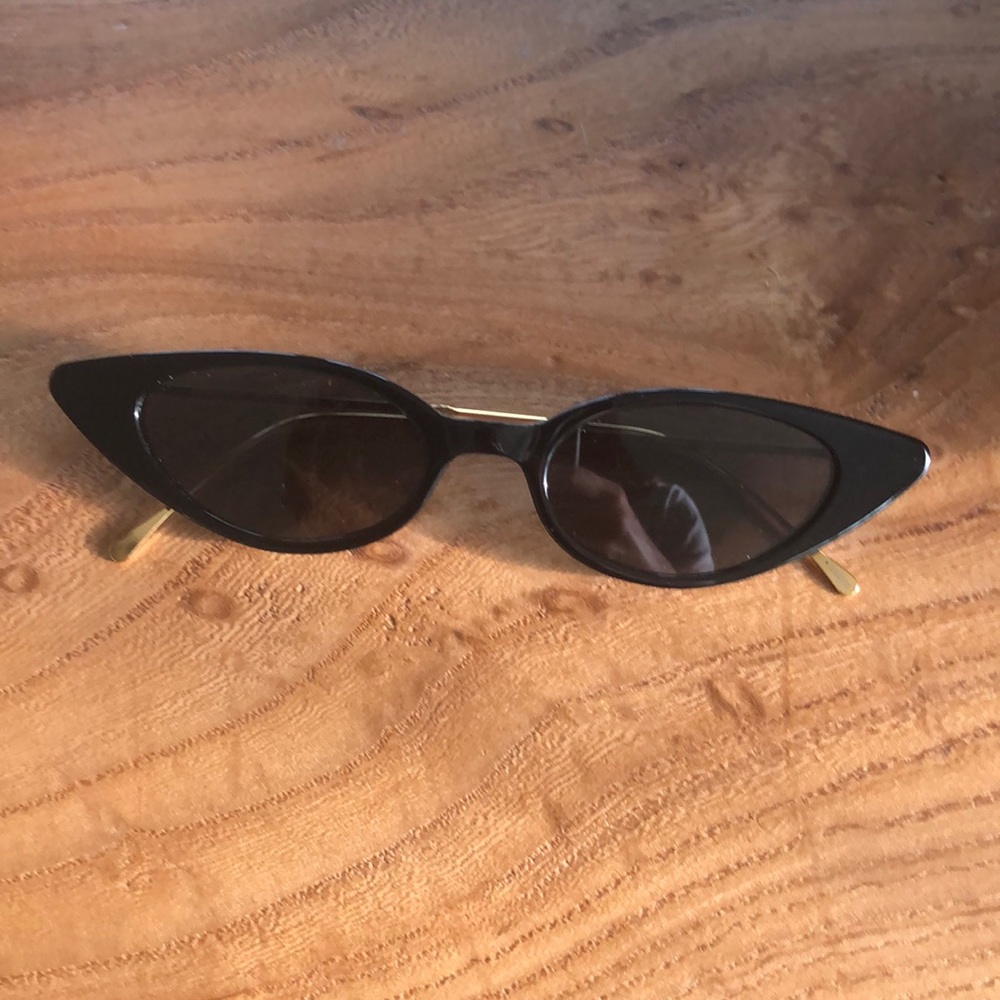 Illesteva cat eye glasses